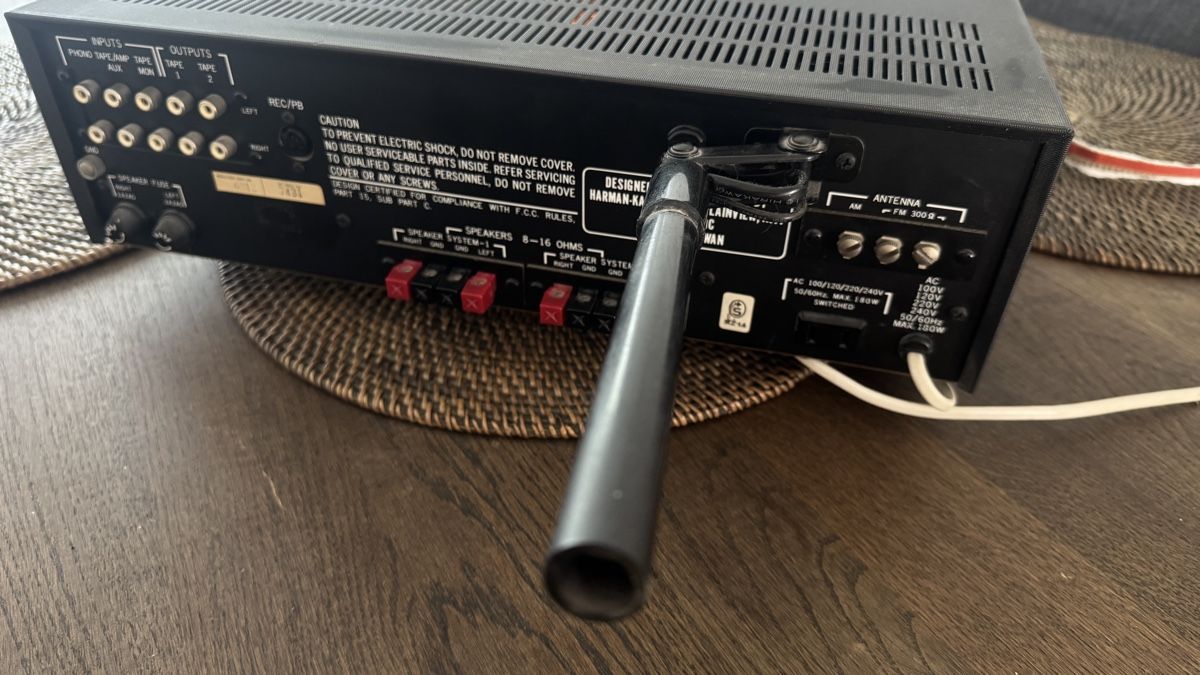 Harman-Kardon Amplificatori: Harman Kardon Verstärker schwarz Silber 330c – Usato da Mönchaltorf venduto da DRUG-TITO 3