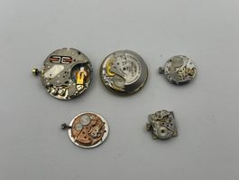 Marken Uhren Werke Omega, Certina, Movado und Stimmgabel Y2
