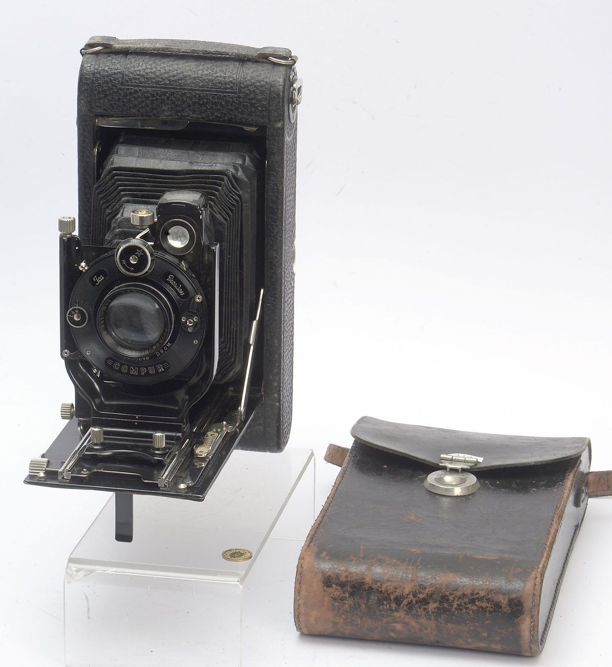 Fotocamera: gr. ICA Klappkamera mit Dominar 15cm 4.5 – Usato da Bubendorf venduto da zimmers_creativteam 1