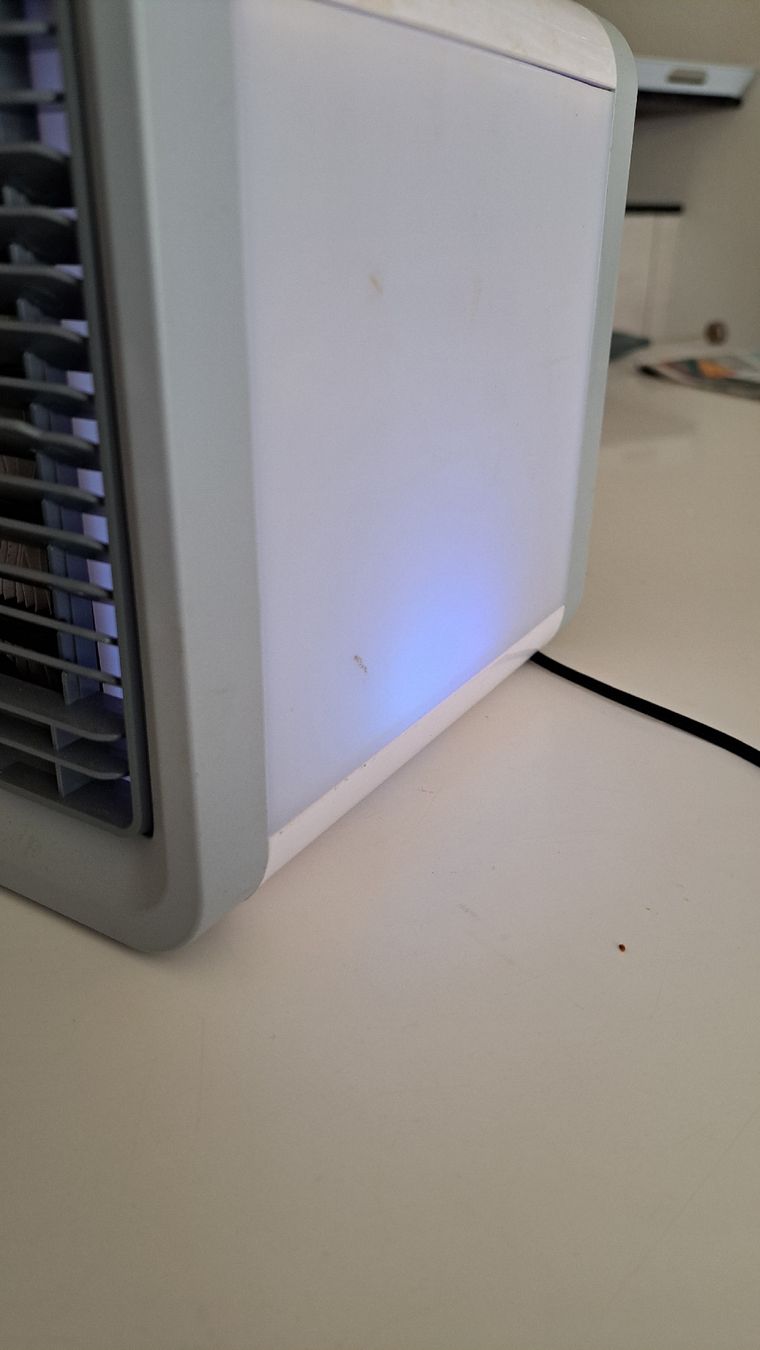 Ventilateurs: Luftkühler USB mit Farbwechsel und Lüfterfunktion. – Neuf (Voir description) à Wattwil par weber61 4