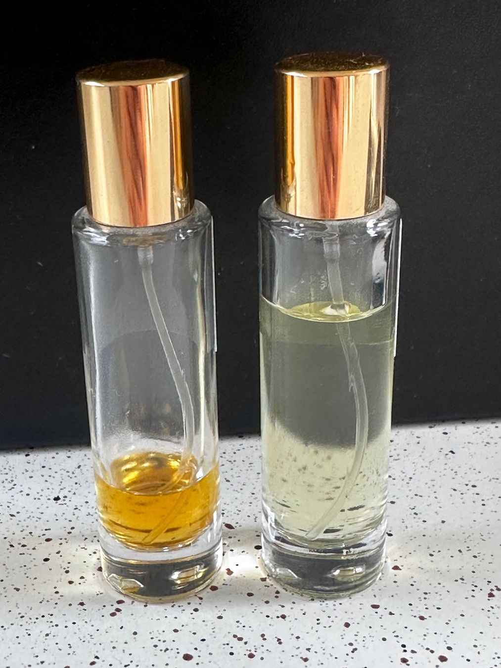 Profumi & Eau de Toilette: 2 Universal Flowering Parfüms Holy Hell und Fig Leaf Set – Usato da Haldenstein venduto da enie123 1