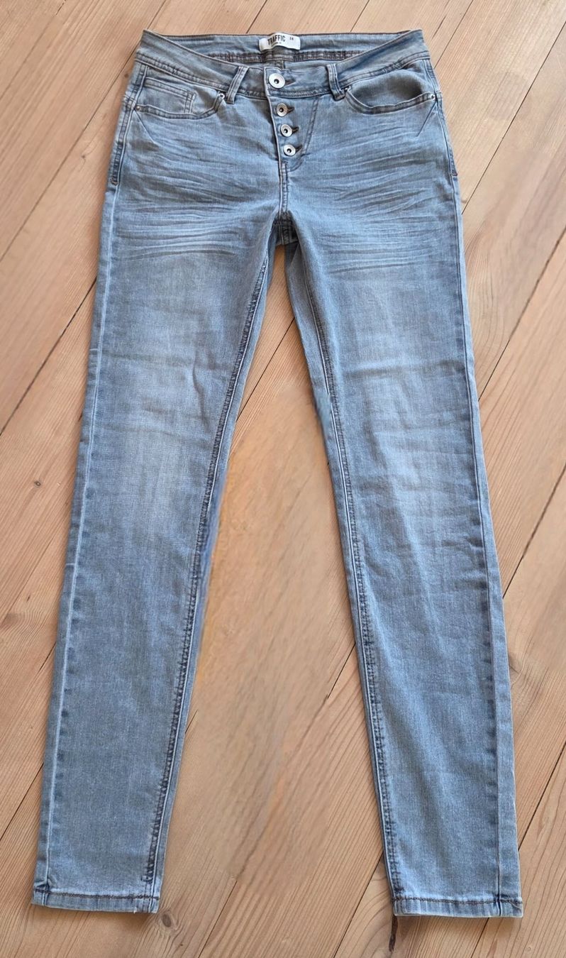 Hosen: Hose / Jeans Denim stretchy ,Traffic Chicorée,Gr. 36 – Gebraucht aus Siblingen von Vany_McDougall 1
