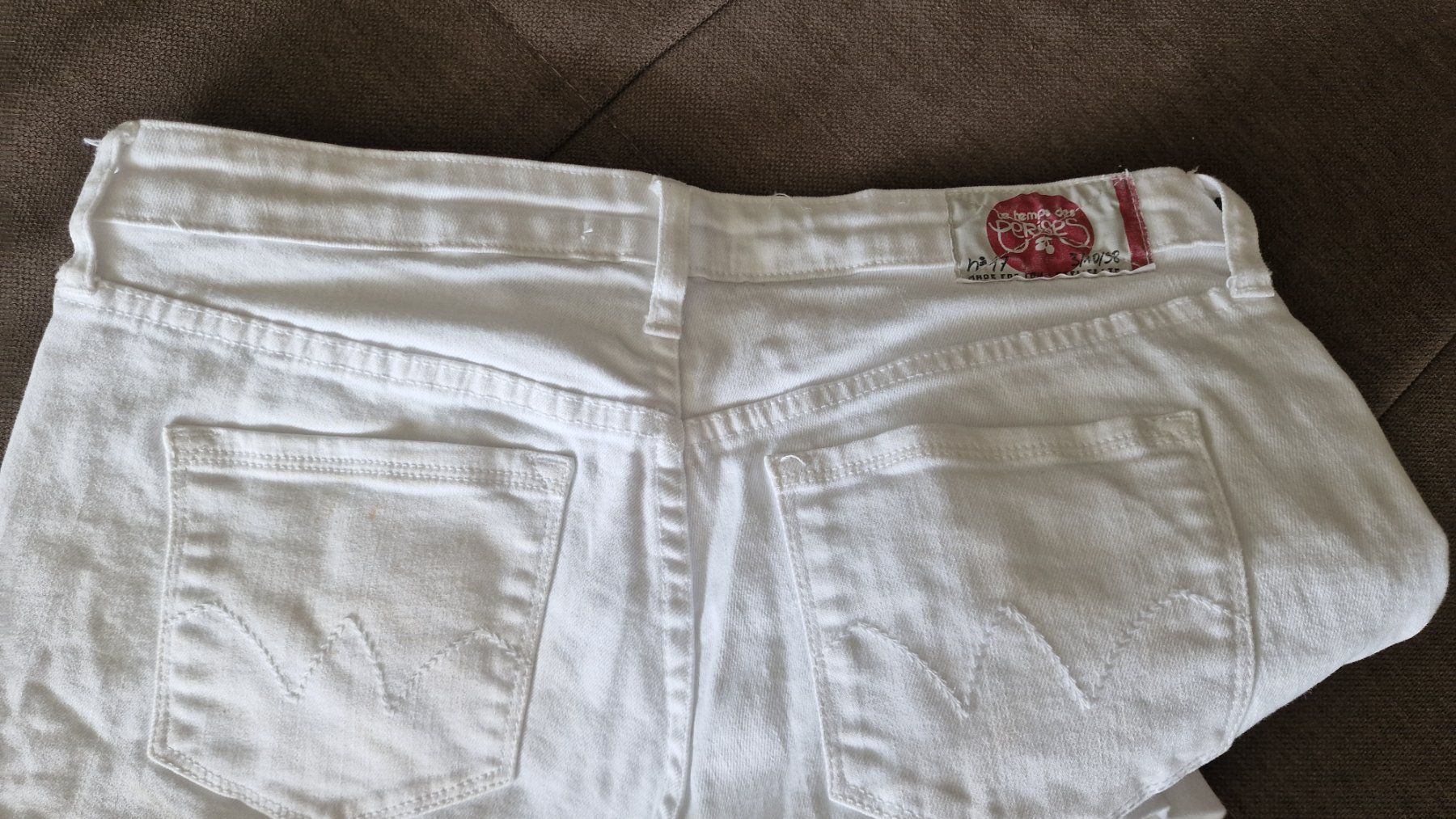 Le Temps Des Cerises Jeans: Le temps des cerises Jeans – Nuovo (secondo la descrizione) da Kerns venduto da onewayticket 1