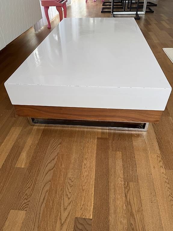 Tables: Salon-/ Coutschtisch – D'occasion à Ettiswil par bekajs 2