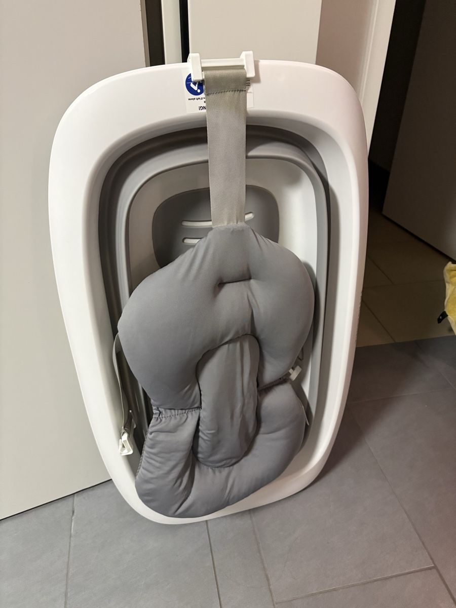 Baignoires: Babywanne Twistshake – D'occasion à Hombrechtikon par vanesa.dj