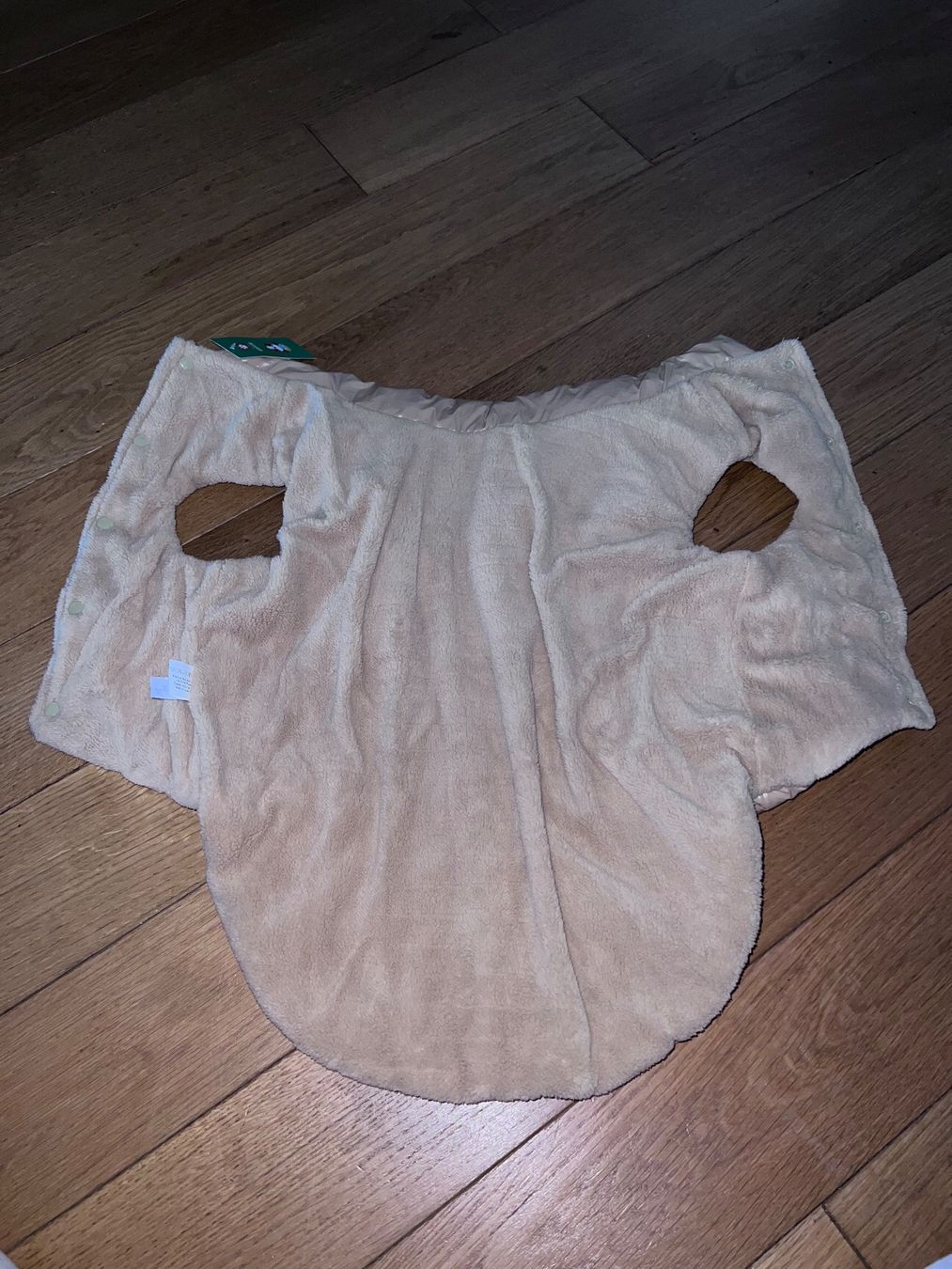 Bekleidung: Hundekleidung (total neue) – Neu und originalverpackt aus Luzern von vivientth 4