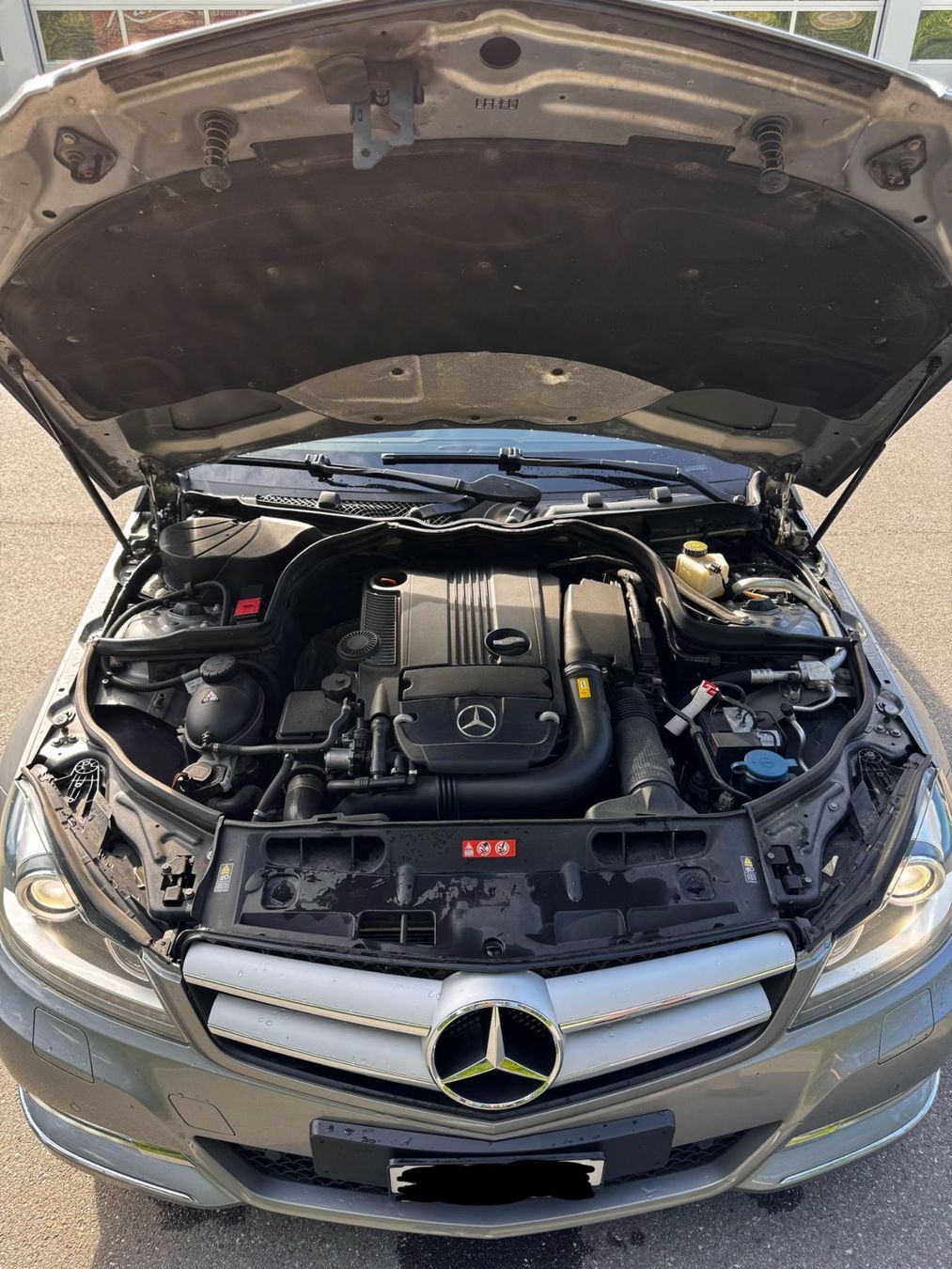 Mercedes-Benz Automobili: Mercedes C180 Benzin Automat – Usato da Beringen venduto da fak_sc29 3
