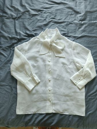 Vintage White Blouse with a Bow - Geneve