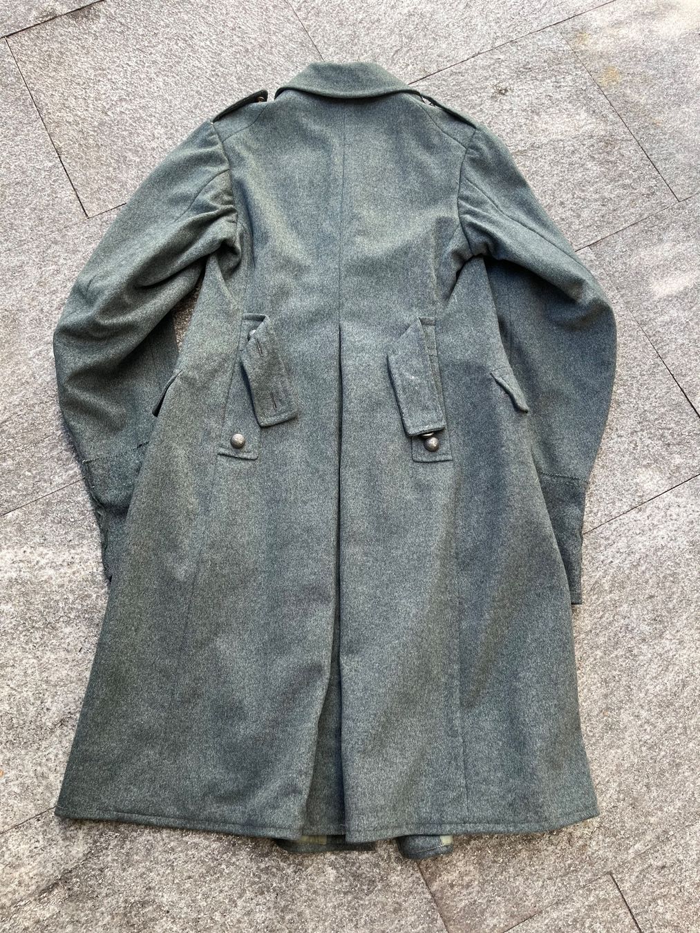 Schweizer Armee Uniformi: Mantel Militär Offizier WW2 – Usato da Bottmingen venduto da Puffsack 1
