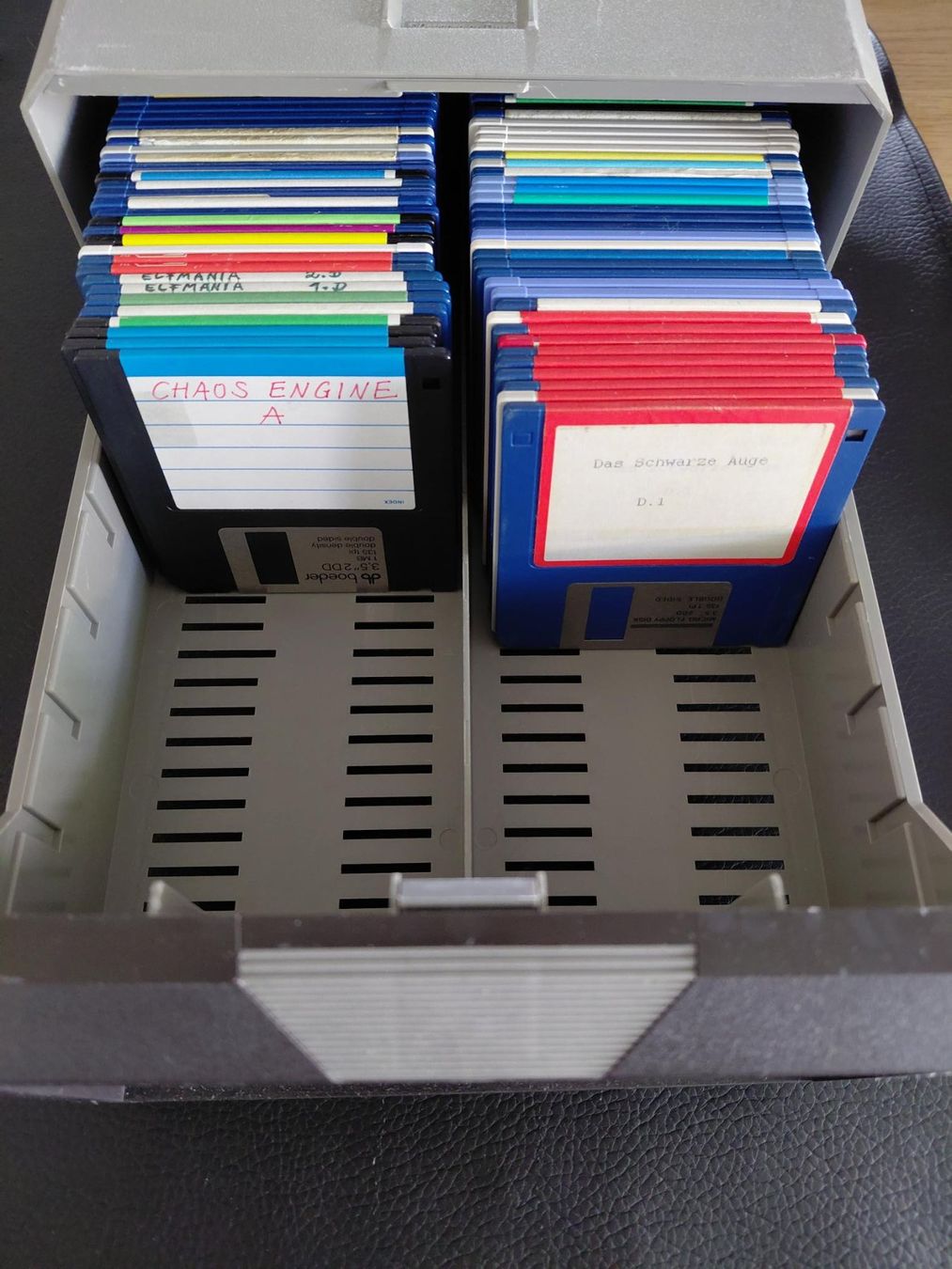 Commodore PCs: Diskettenbox mit 120 Disketten – Gebraucht aus Beringen von Beringen75 1