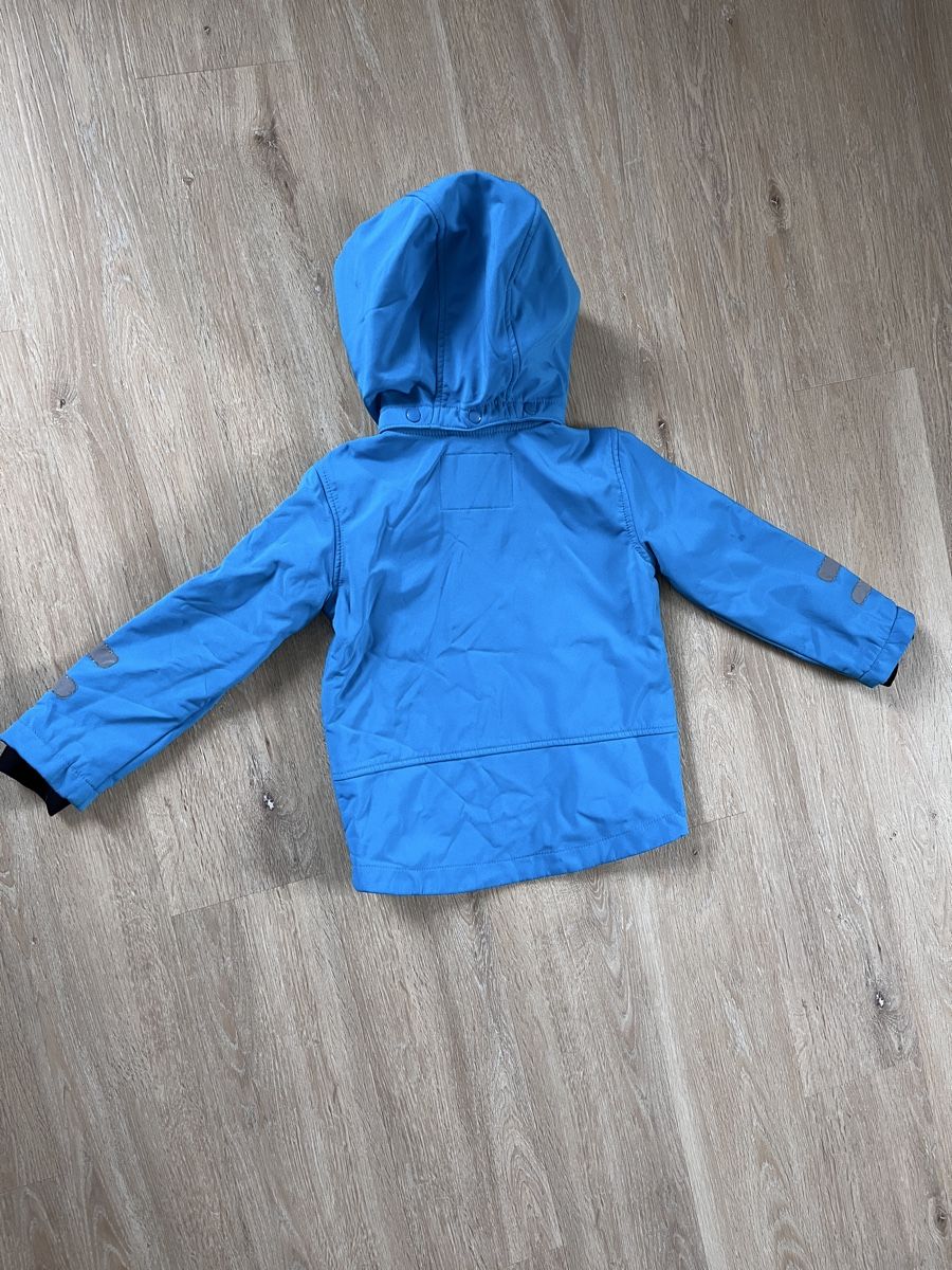 Jacken & Mäntel: Softshelljacke Gr. 104/110 – Gebraucht aus Sulz AG von Zissi31324 1