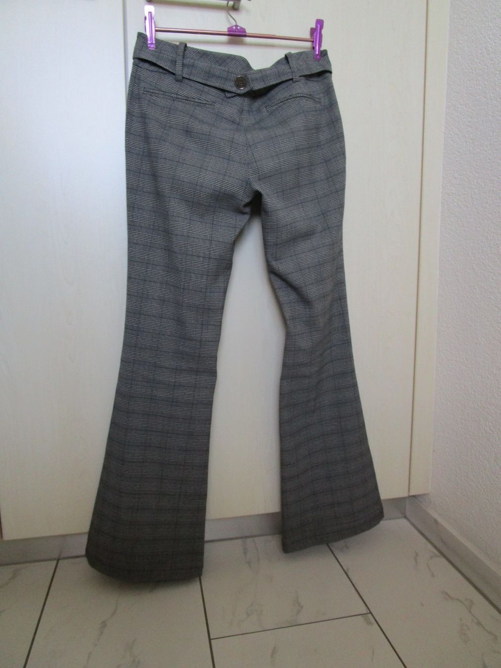 Pantaloni: Hosen Grau – Usato da Langenthal venduto da majarose 1