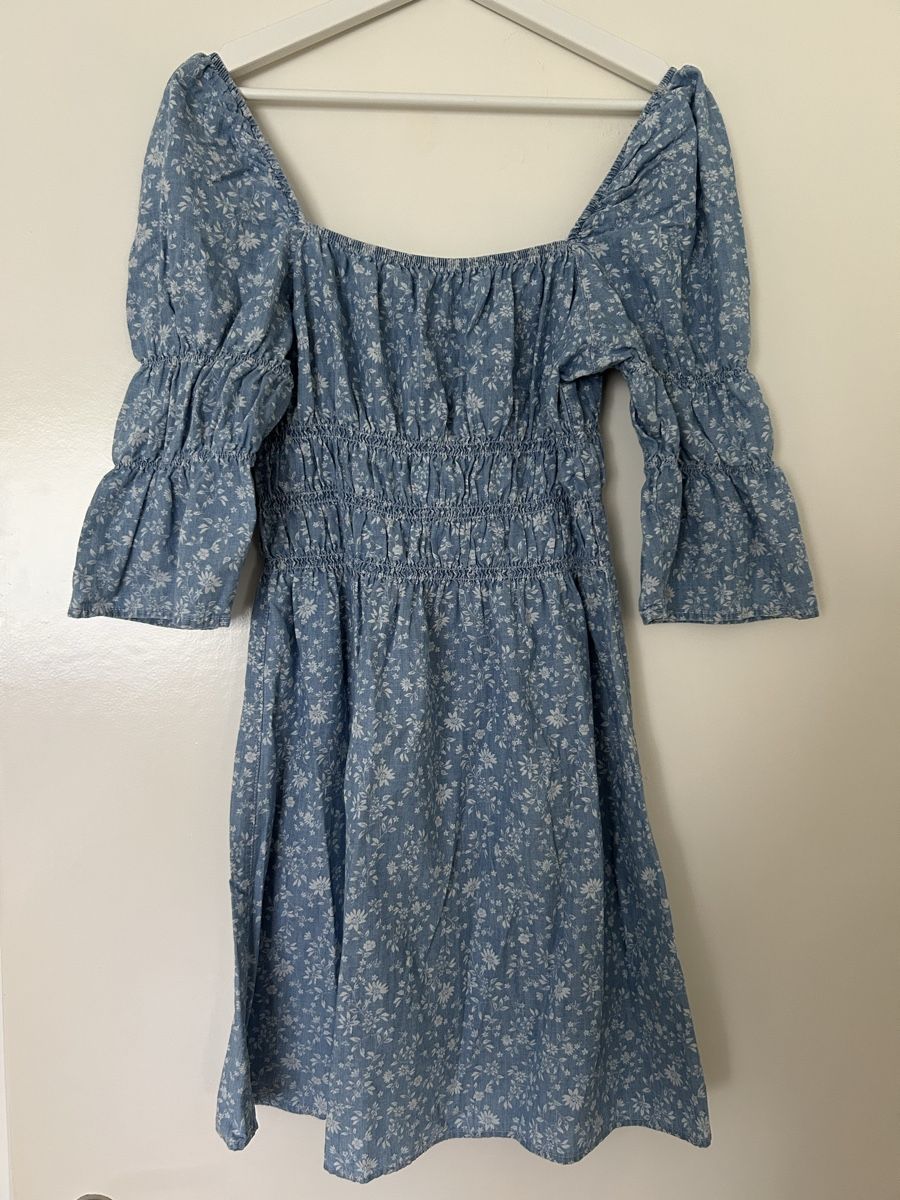 Topshop Kleider: Blaues Blumenkleid  – Gebraucht aus Luzern von leo_dp2d