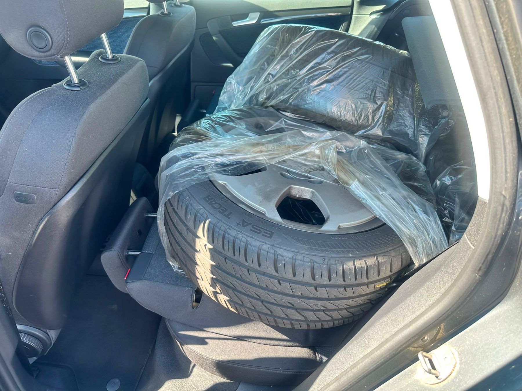 Audi Automobili: Audi A3 Quatro 2.0 Benziner – Usato da Eschen venduto da kingkong010 5
