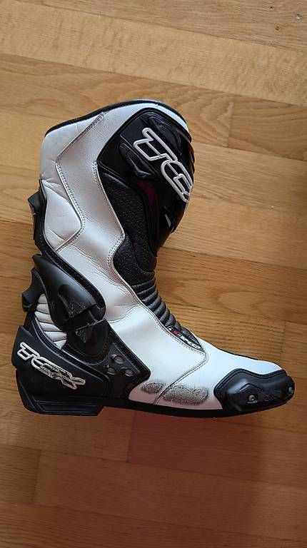 Scarpe da uomo: TCX Motorradstiefel – Usato da Locarno venduto da ama_7bm7 3