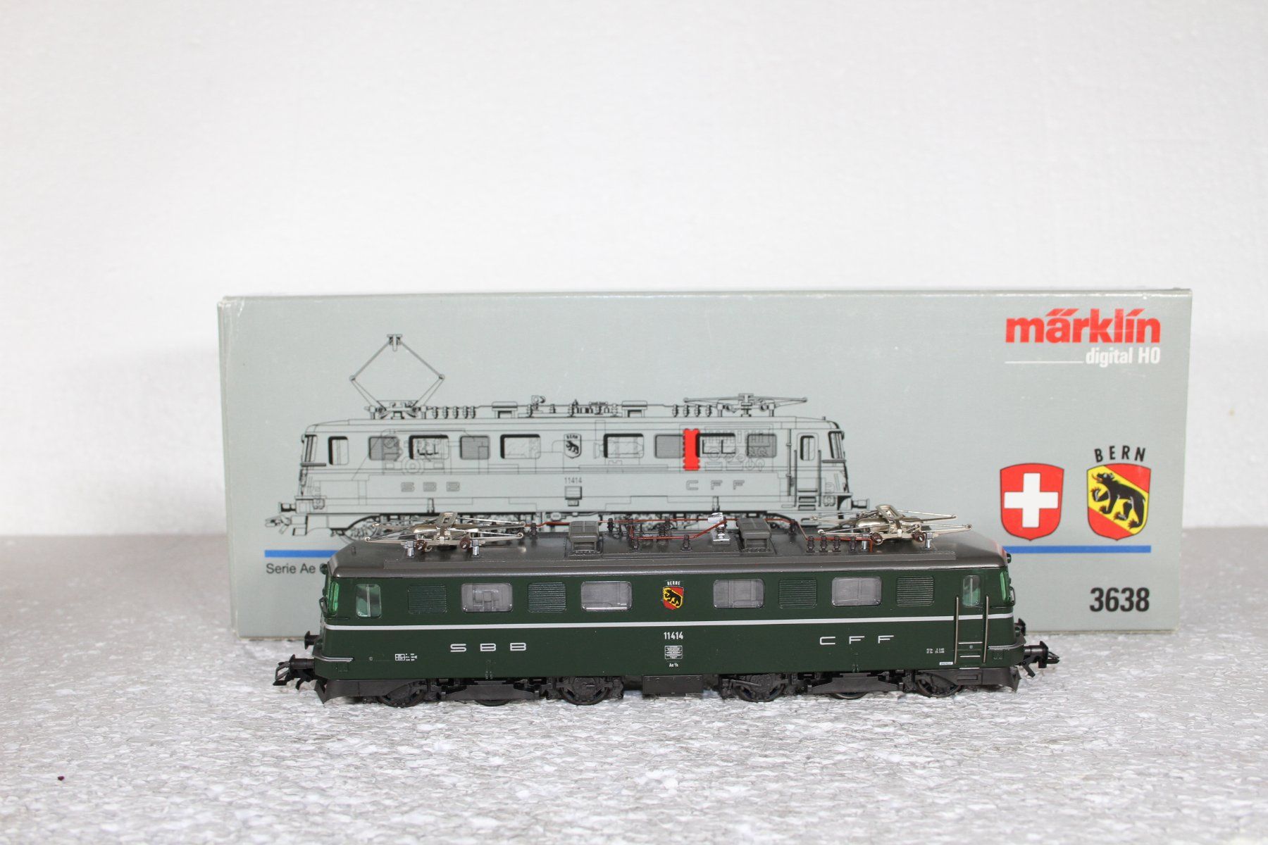 Märklin Modelleisenbahnen: Märklin 3638 SBB Ae 6/6 Bern digital – Gebraucht aus Triesen von cor_62ts