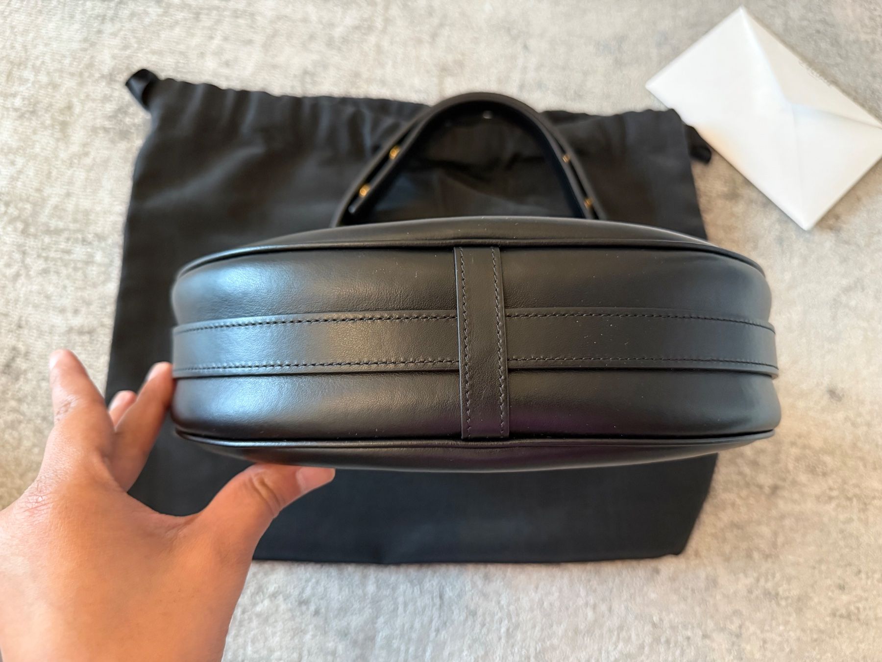 Celine Taschen für Damen: Celine Ava medium black – Neu (gemäss Beschreibung) aus Zofingen von Caruchi 3