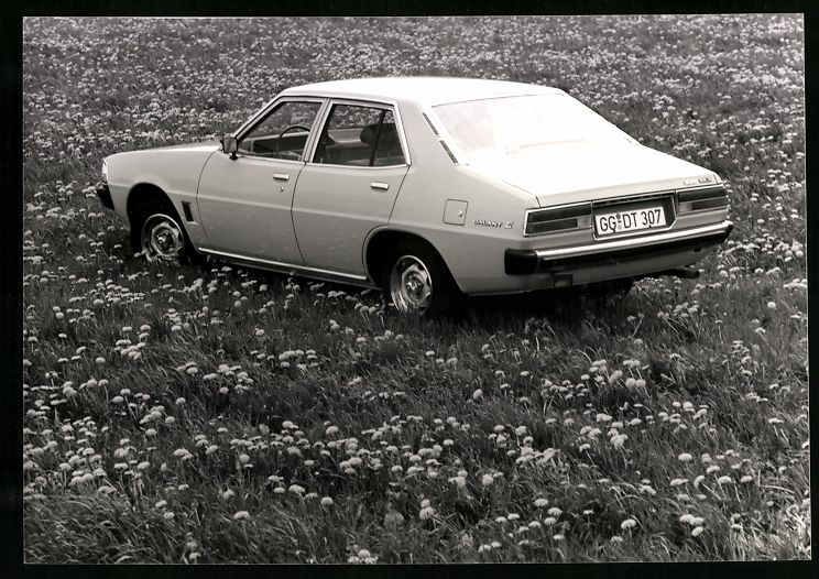 Fotografie &  Plakate: Fotografie Auto Misubishi Galant Sigma 2 – Gebraucht aus Berlin von bartko-reher