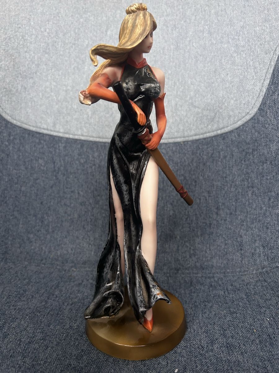Statuette: Figurine guerrière épée  – Usato da Cugy FR venduto da luc_7q2j 1