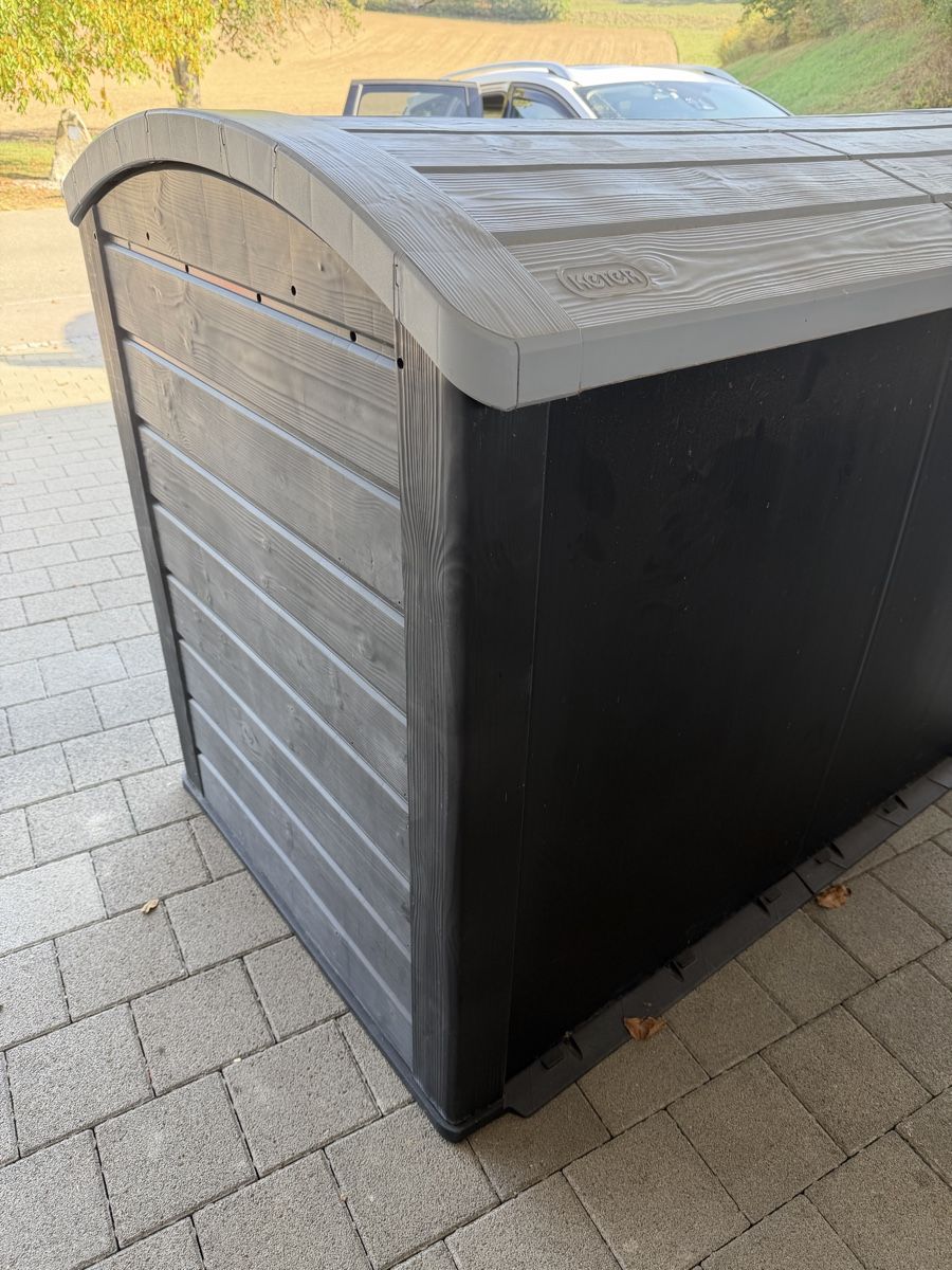 Keter Coffres de rangement: Keter Gartenbox  – D'occasion à Waltenschwil par Almilu 3