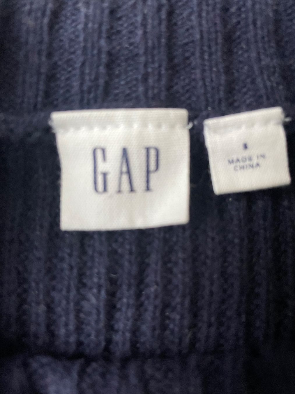 Gap Pullover & Sweatshirts: Hübscher blauer Gap Pullover mit Rüschenkragen Gr S – Gebraucht aus Zürich von Pony74 2