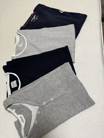4 t-Shirt mit langen Ärmeln