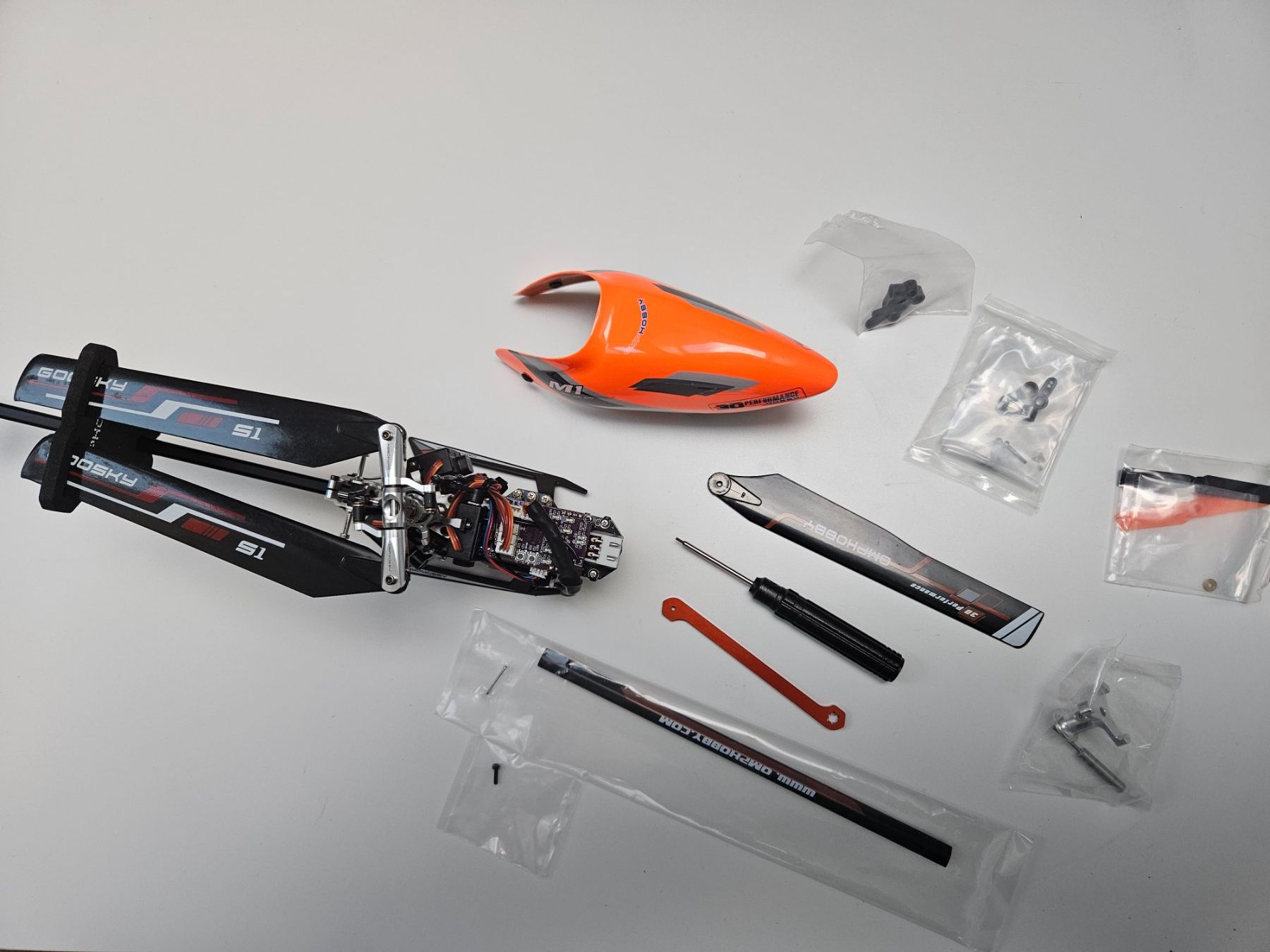 Omphobby Modellismo RC: OMPHOBBY M1 Evo Modellhelikopter – Usato da Hittnau venduto da mic_jhj7 2