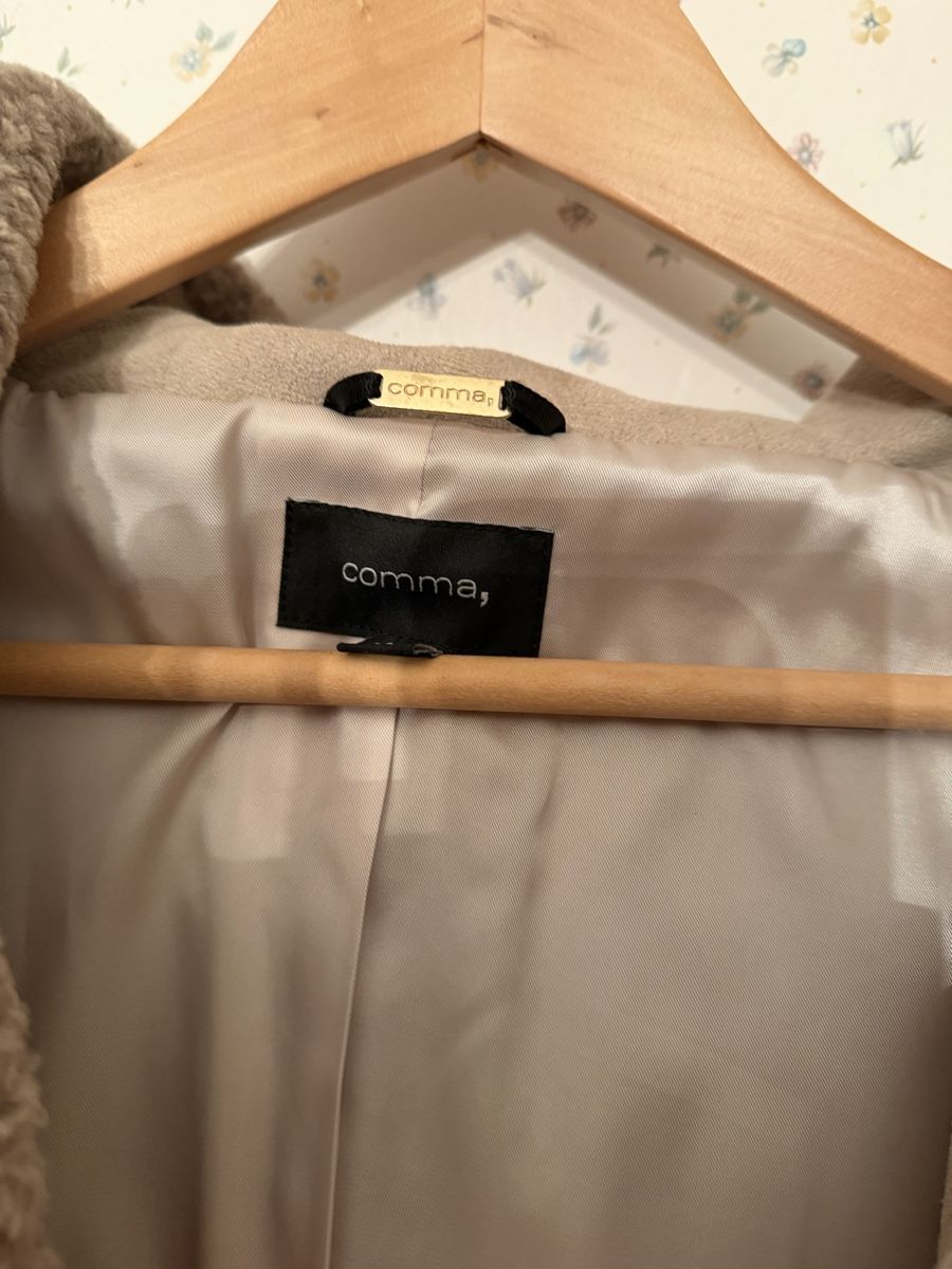 Comma Giacche: Kunstpelz Jacke/Kurzmantel – Usato da Warth venduto da rom_6zyy 2