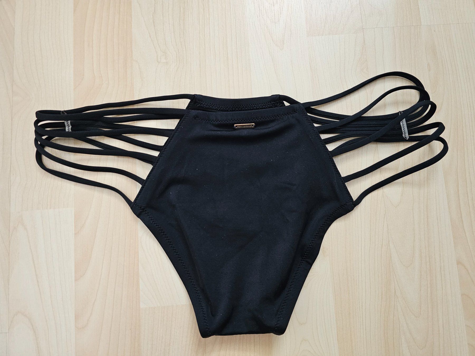 Victoria's Secret Costumi da bagno & Bikini: Victoria's Secret Bikini Gr 36C / L – Usato da Birr venduto da V-K 5