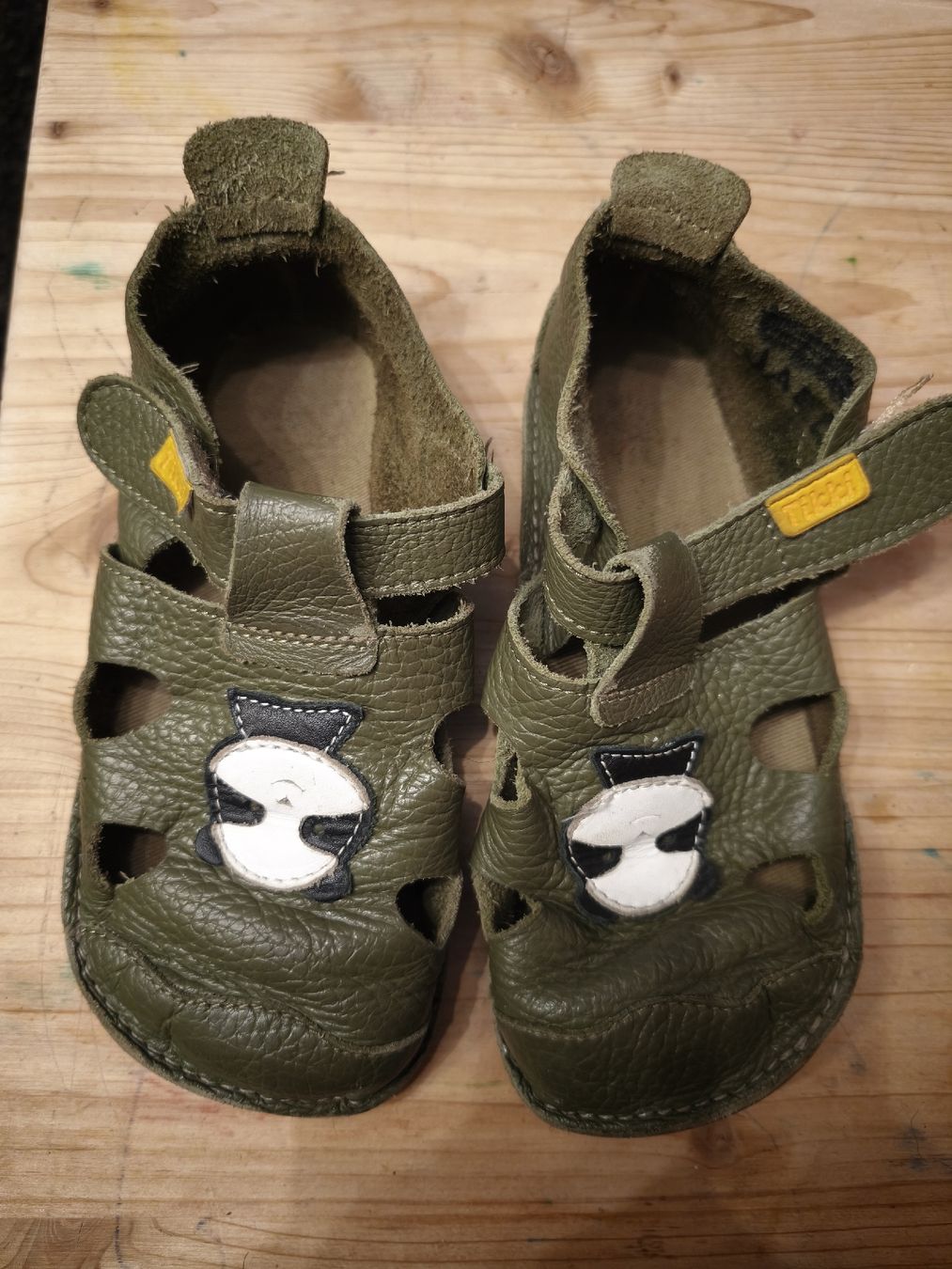 Scarpe per ragazzi: Hausschuhe Tikki Grösse 28 – Usato da Busswil BE venduto da Mango87