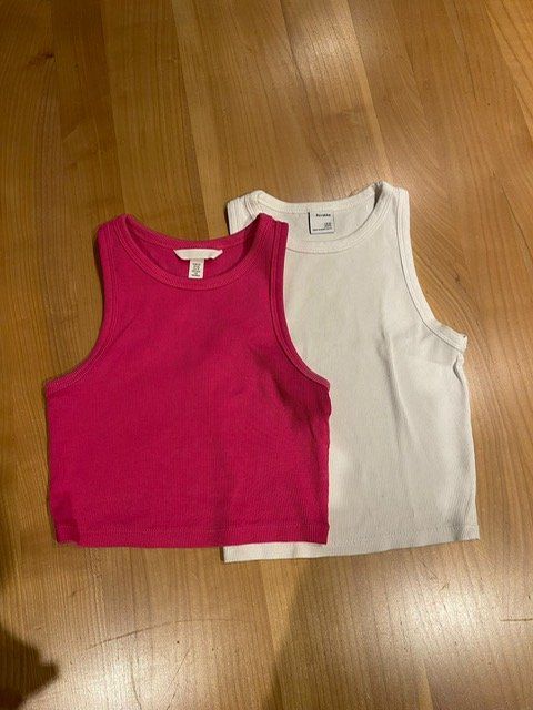 Tops: Damen Top 1x pink 1x weiss Gr. XS – Gebraucht aus Lyssach von Ek_772