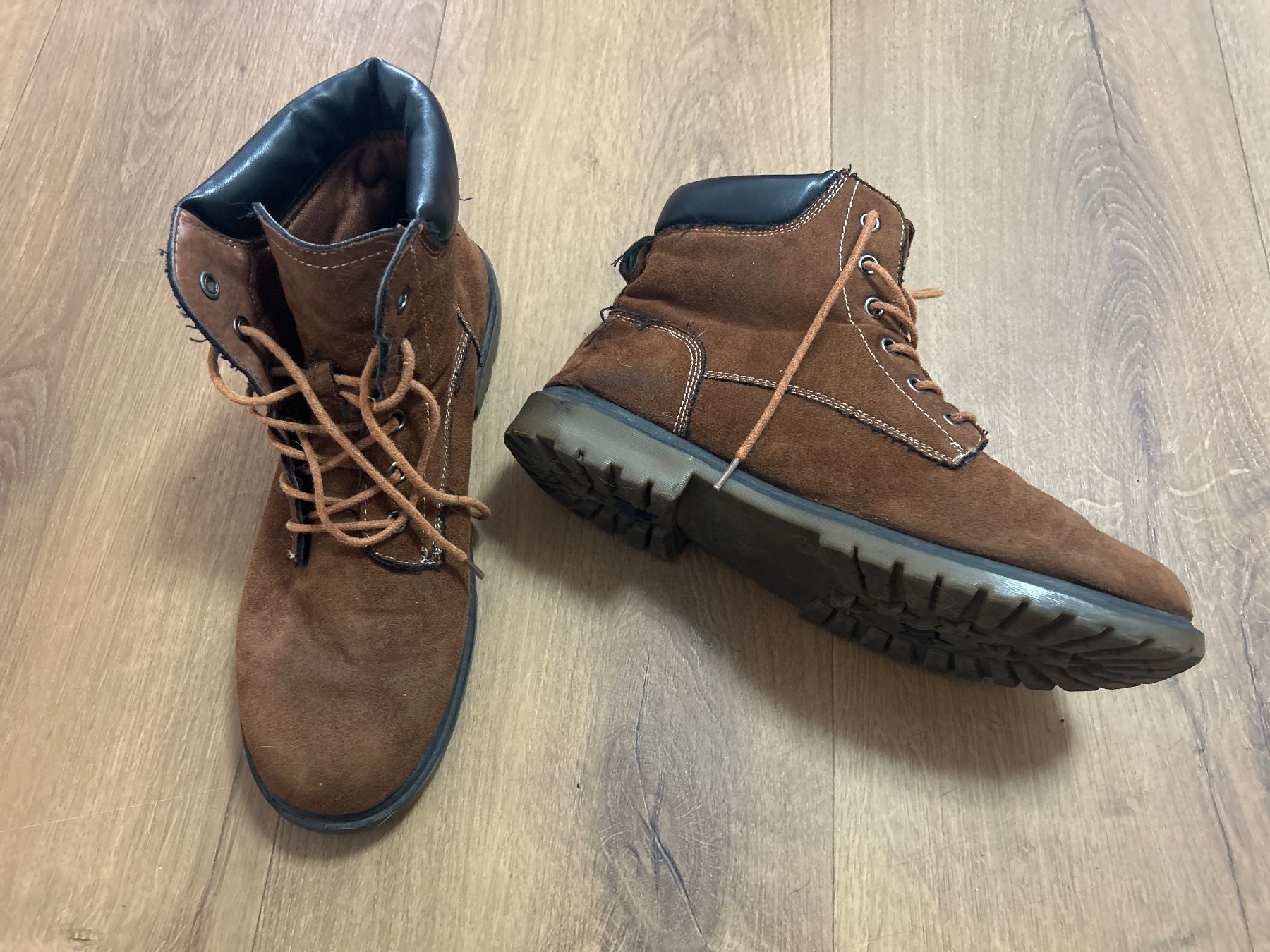 Scarpe da uomo: Creek Schürschuhe Braun Gr 41 – Usato da Regensdorf venduto da Spyke55