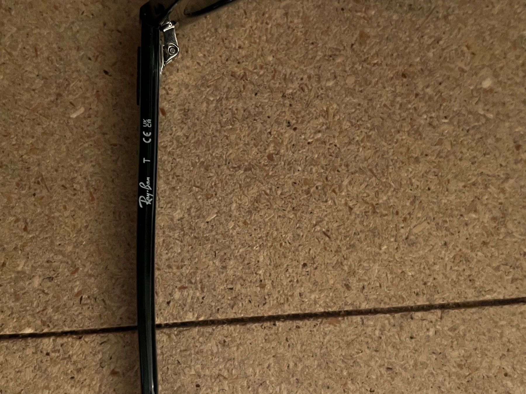 Ray-Ban Occhiali & Lenti: Lunettes Ray-Ban vertes – Nuovo (secondo la descrizione) da Villars-Ste-Croix venduto da Maaaat 6