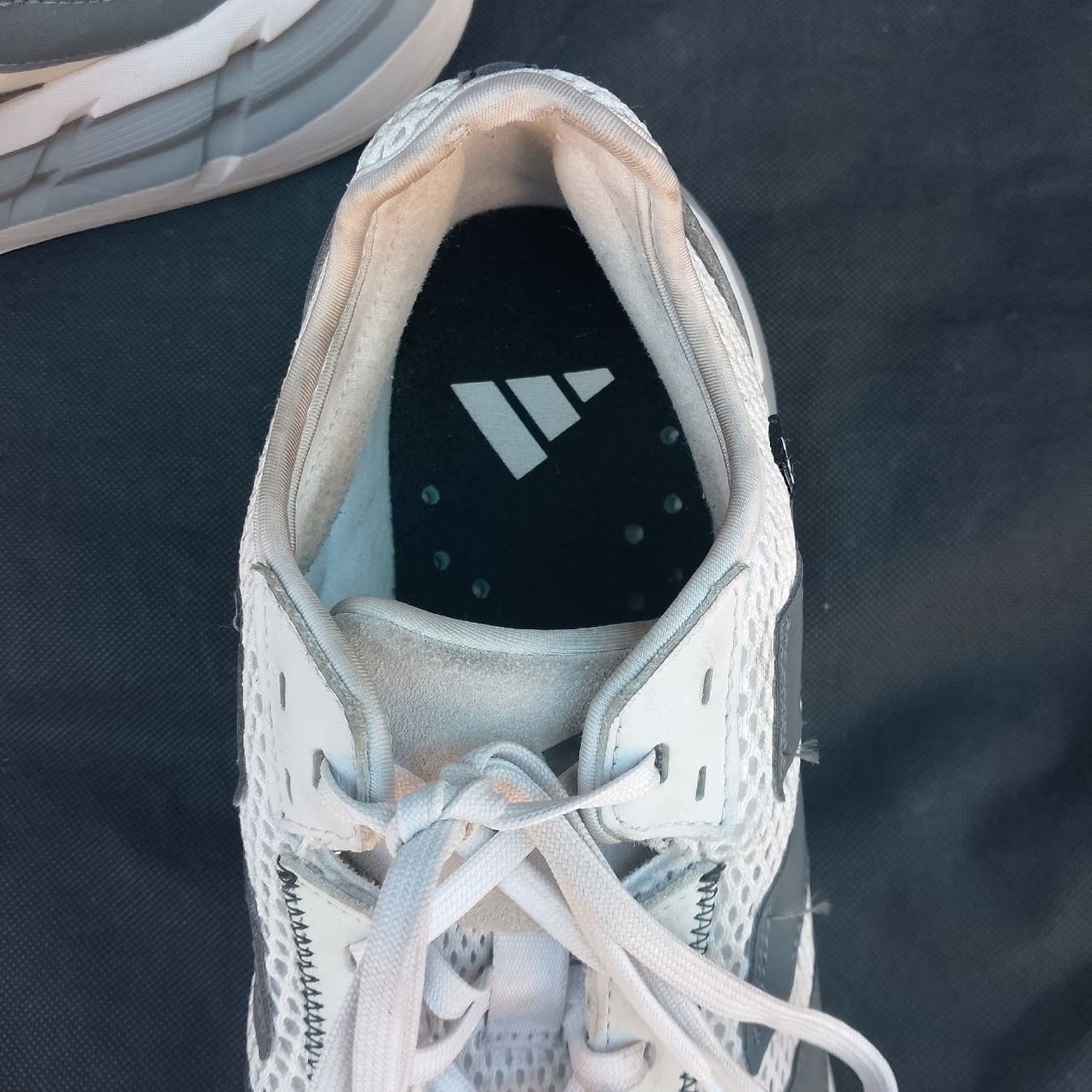 Adidas Scarpe da uomo: Adidas Adistar3 SPW Laufschuh, Grösse 46, – Usato da Luzern venduto da toenu23 2
