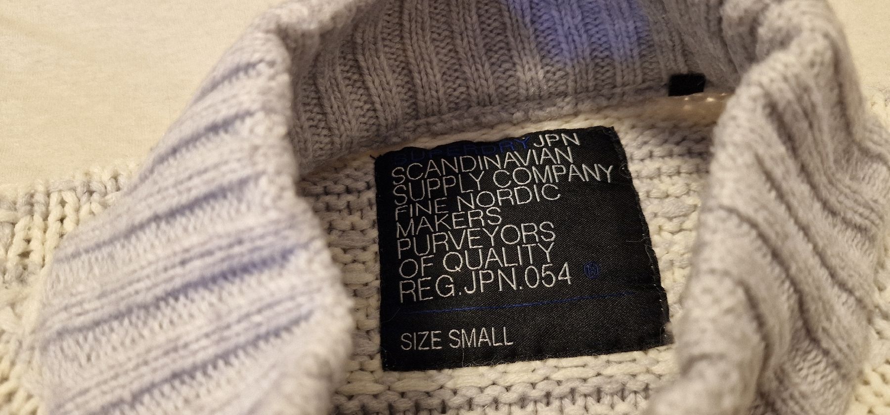 Superdry Maglioni & Felpe: Warmer Superdry Strickpullover Gr. S  grau weiss – Usato da Langnau am Albis venduto da may182 2