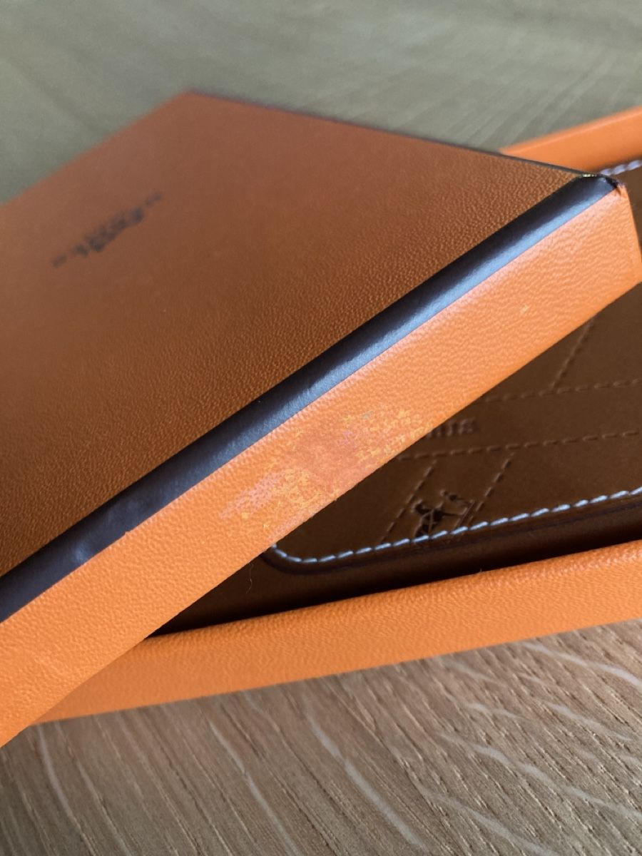 Hermès Covers & Schutzfolien: Hermès Bolduc case with MagSafe for iPhone 12 and iPhone 12 – Neu (gemäss Beschreibung) aus Zug von  9