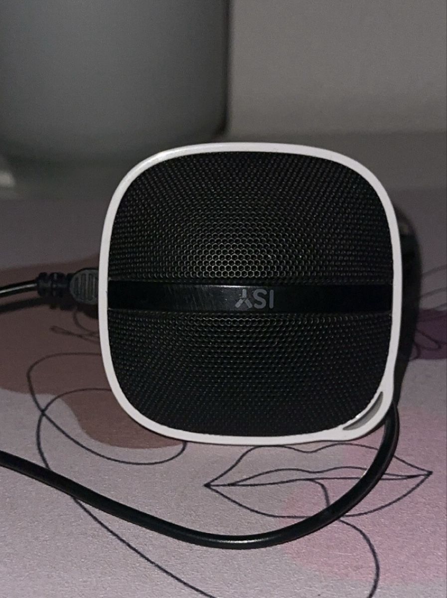 Casse acustiche: bluetooth box black/white – Usato da Oftringen venduto da tola19 1