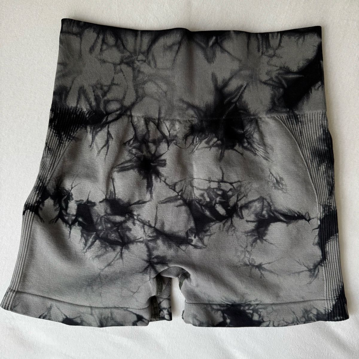 Pantalons: Gym Shorts Batic S – D'occasion à Winterthur par vic_1256 1