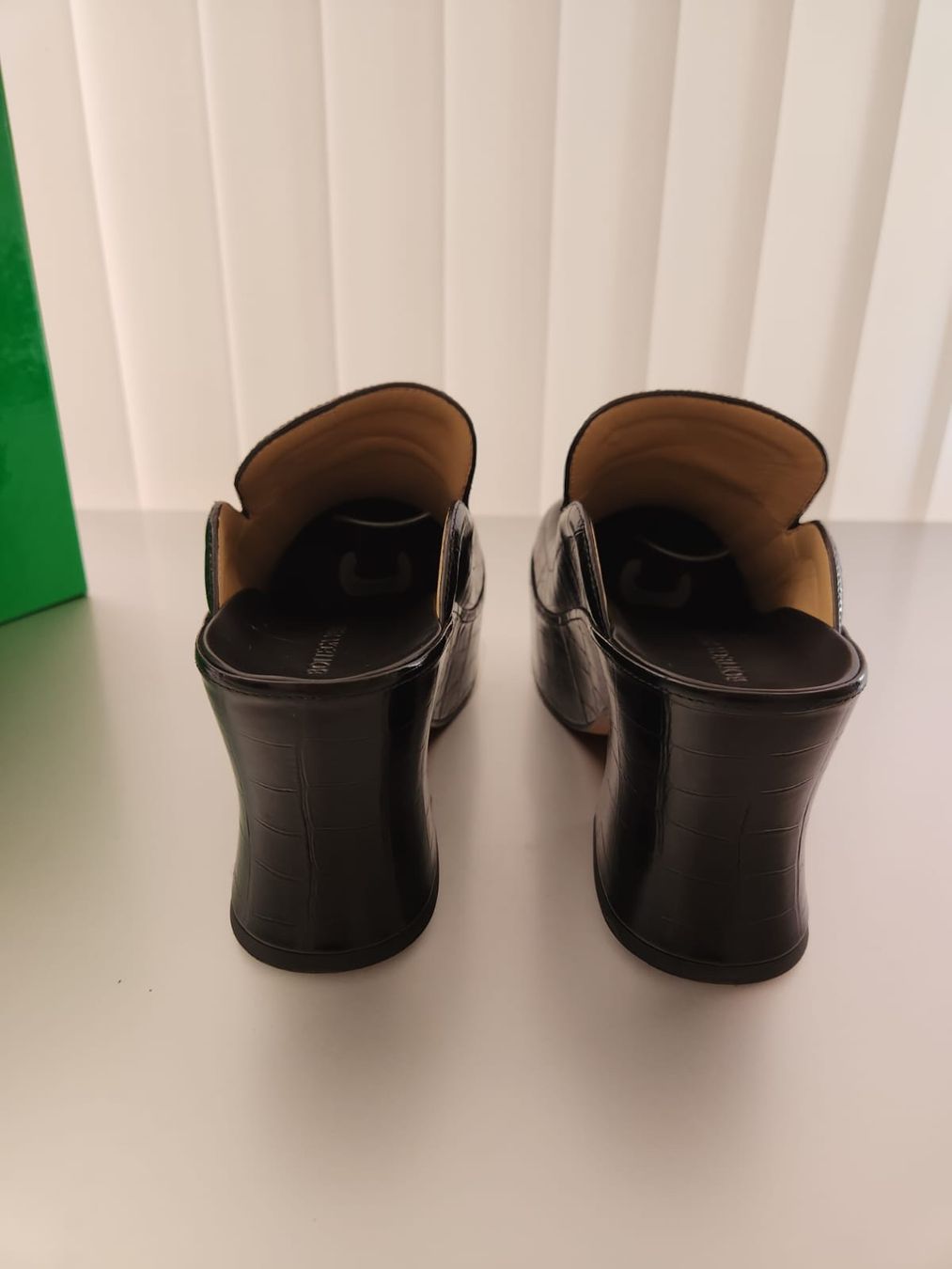 Bottega Veneta Scarpe da donna: Bottega Veneta mules 37/NEW – Nuovo e nell'imballaggio originale da Basel venduto da TIMELESS-FASHION 2