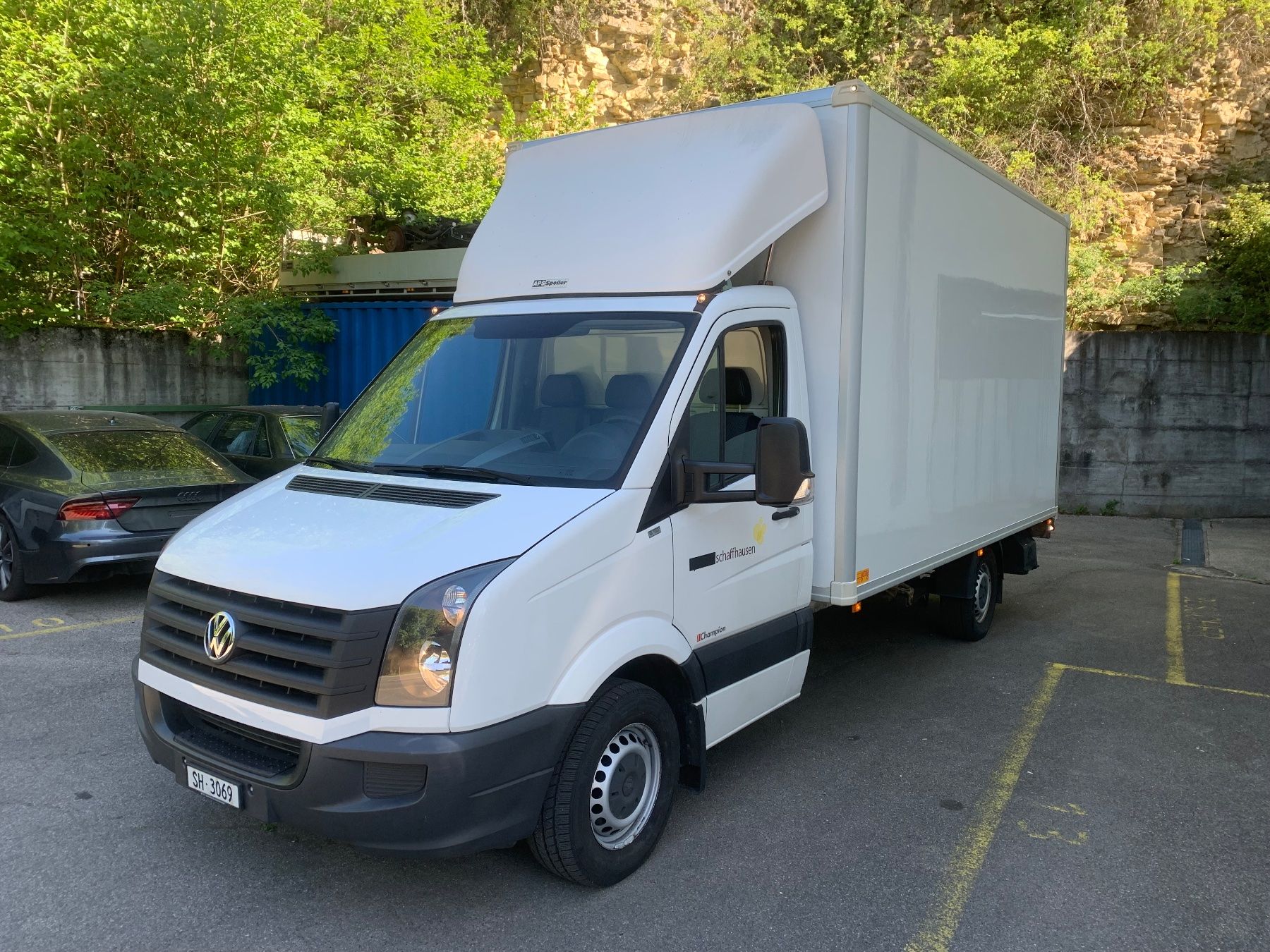 VW Veicoli commerciali: VW Crafter 35 Koffer mit Hebebühne ab MFK – Usato da Schaffhausen venduto da MesicMotors