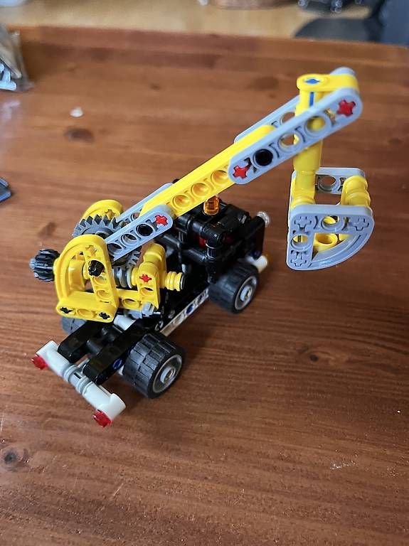 Giocattoli: Lego Technic 42031 Hub-Arbeitsbühne – Usato da Grenchen venduto da mammamia25 1