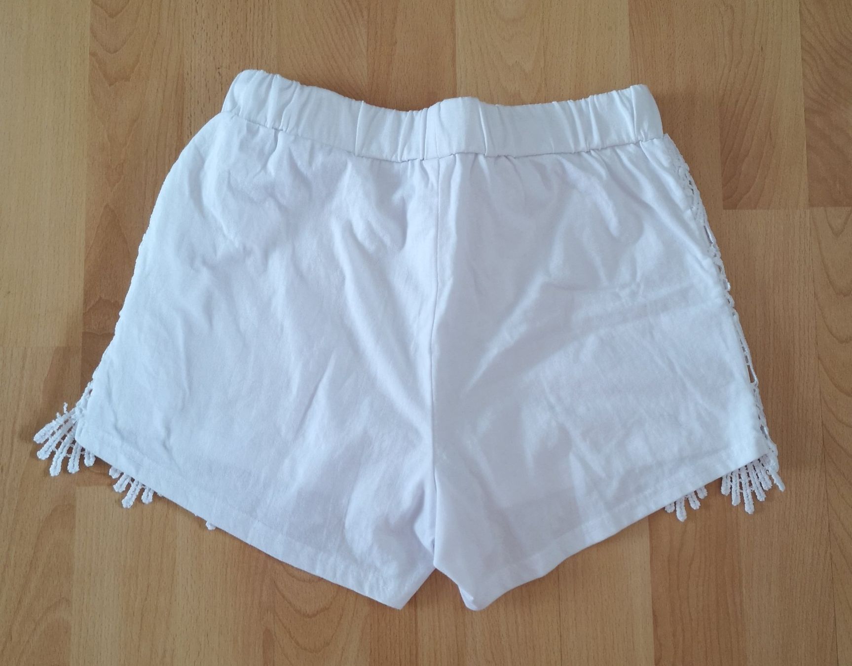 Pantaloni: 3-er Set Hotpants XS - Spendenaktion – Usato da Unterkulm venduto da Beljasch 2