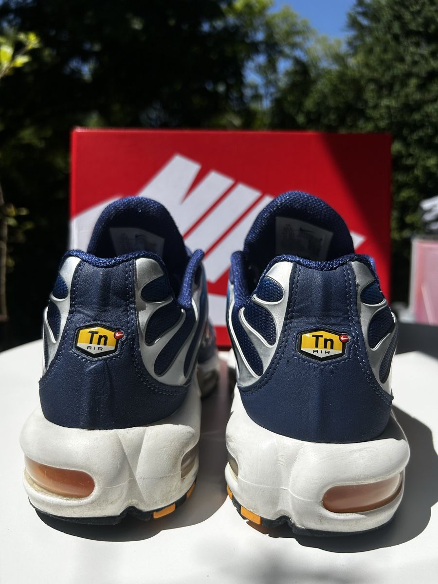 Nike Scarpe da uomo: Nike Air Max Plus-Sky Blue Laser Orange / EU 44,5 – Nuovo (secondo la descrizione) da Zollikofen venduto da LUKE_THRIFTS 4