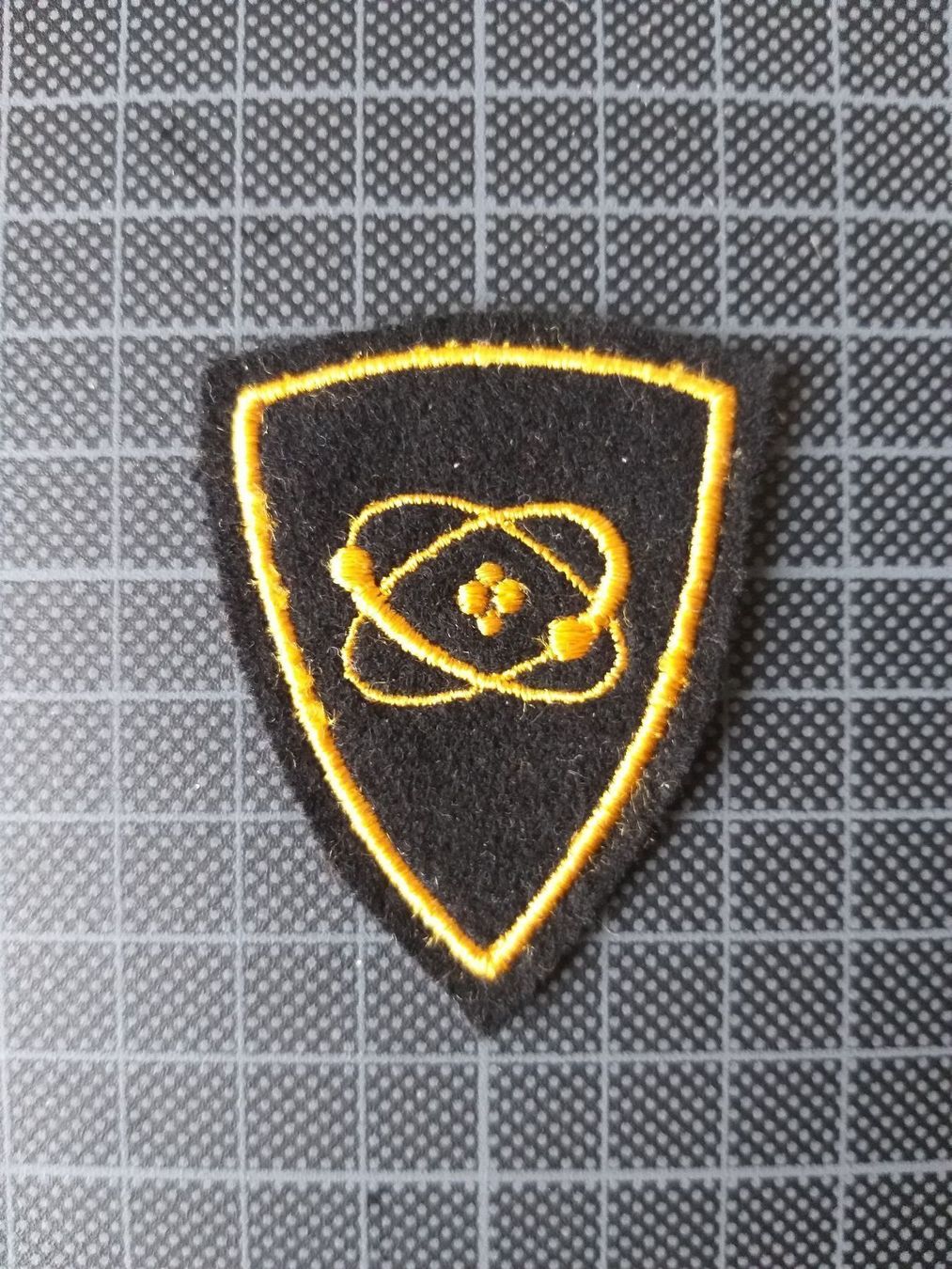 Placchette & Badge: AC Subalternoffiziere Ord. 1972 V1 – Usato da Bauma venduto da SwissMilitaria