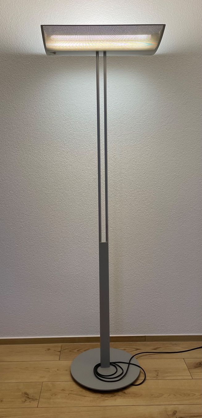 Regent Lampade: 2 moderne Stehlampen, gut erhalten – Usato da Laufenburg venduto da ank_jwq2