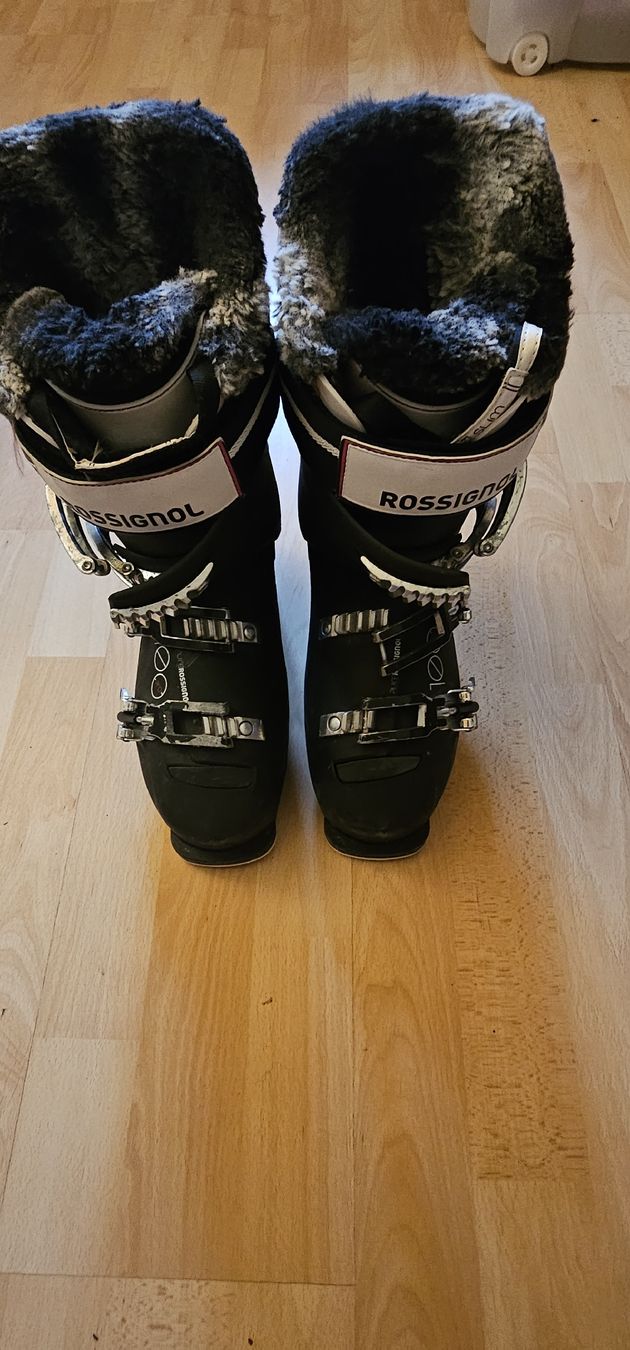 Scarpe per ragazze: Rossignol: Bottes de ski chaudes et confortables petits 38 – Usato da Monthey venduto da Chez-Dani-81 3
