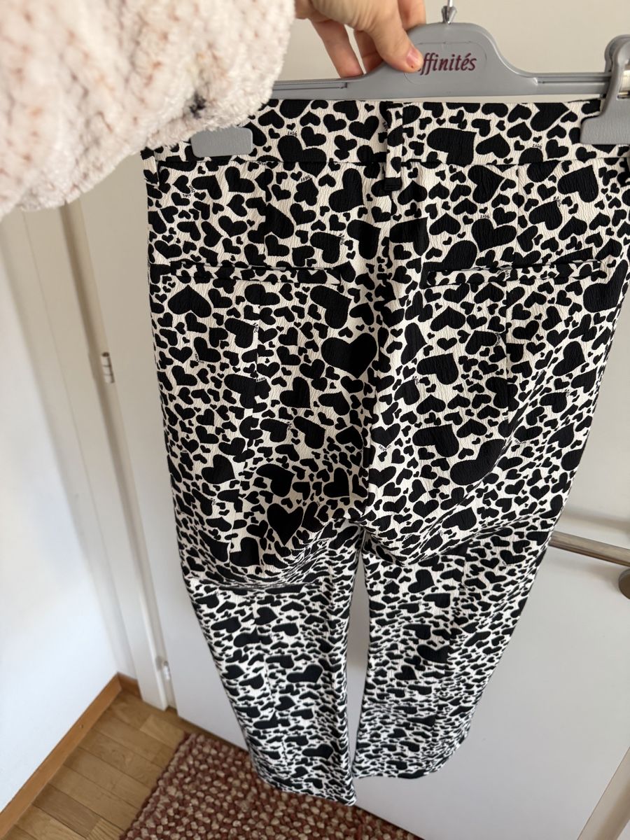 Zadig & Voltaire Pantaloni: Pantalon Zadig et Voltaire – Usato da Versoix venduto da wen_75xm 1