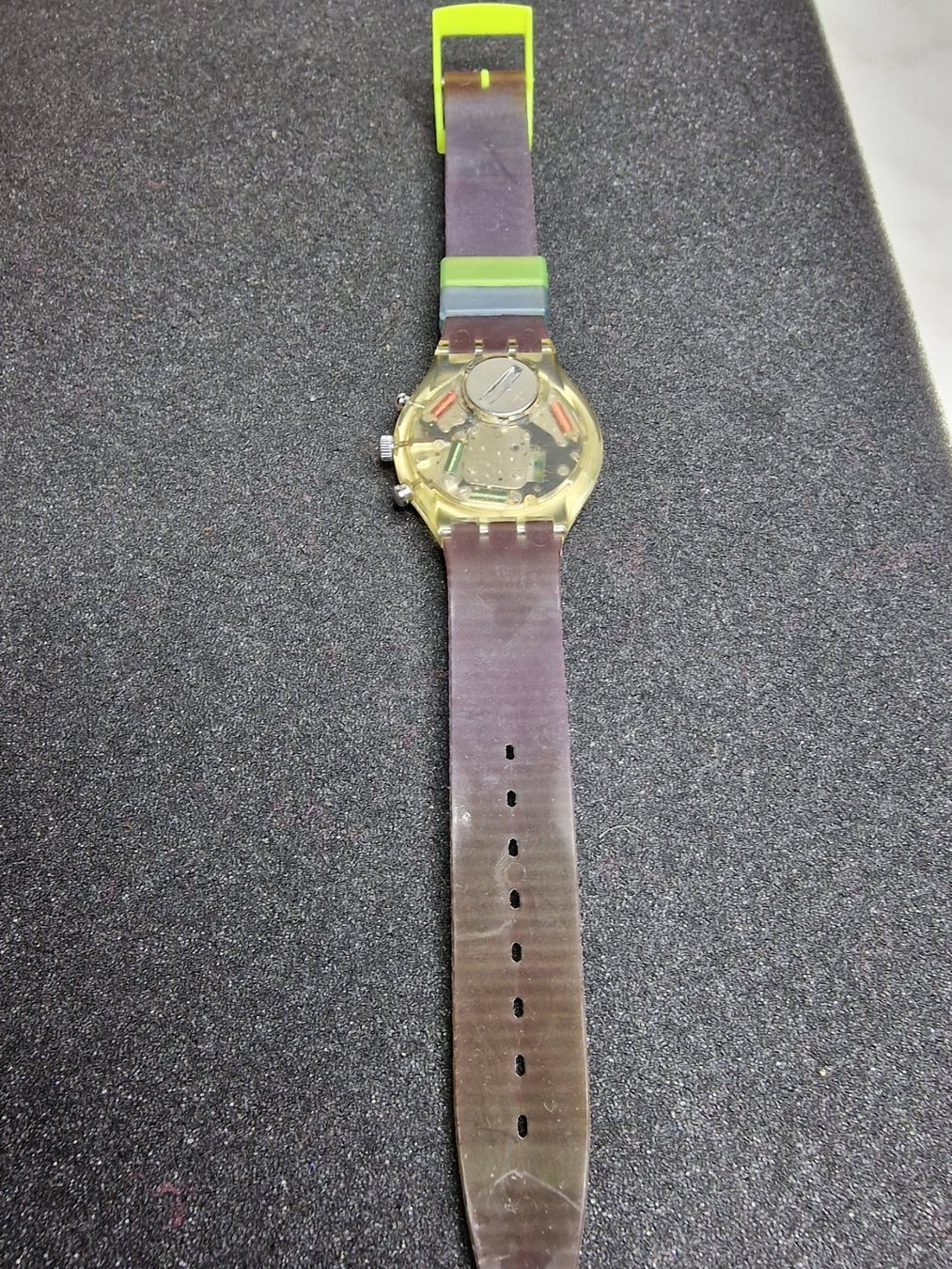 Swatch Uhren: Swatch. Ref. SCK 101 "Blue Chip" 38mm – Gebraucht aus Bülach von  7