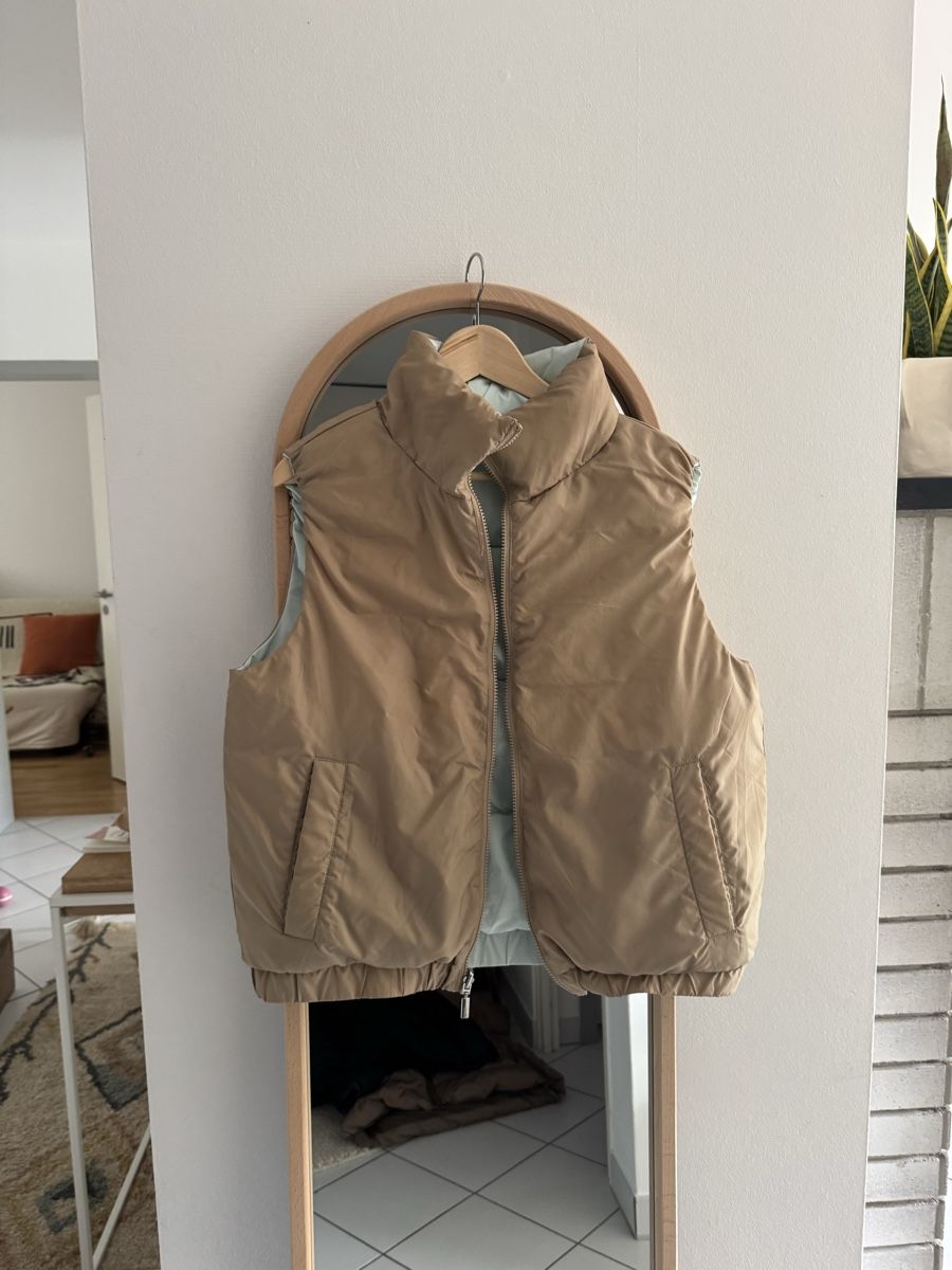 Esprit Vestes: Doudoune Réversible Esprit – Neuf (Voir description) à Nyon par Lucieluce2211