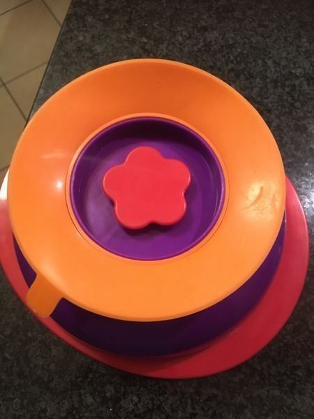 Contenitori & Simili: Lunchbox mit Besteck und Saugnapf – Nuovo e nell'imballaggio originale da Bergdietikon venduto da antovale 2